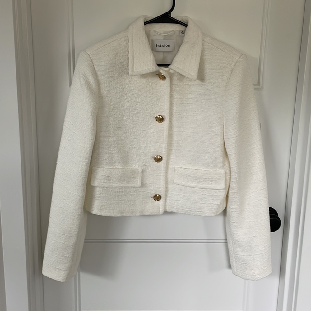 White Women’s Suit Set Aritzia Babaton